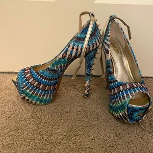 Bakers 6in blue spiked heels